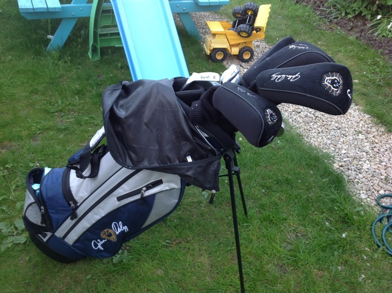 John Daly Golf Clubs Full Set with Bags, Accessories in Westbury On