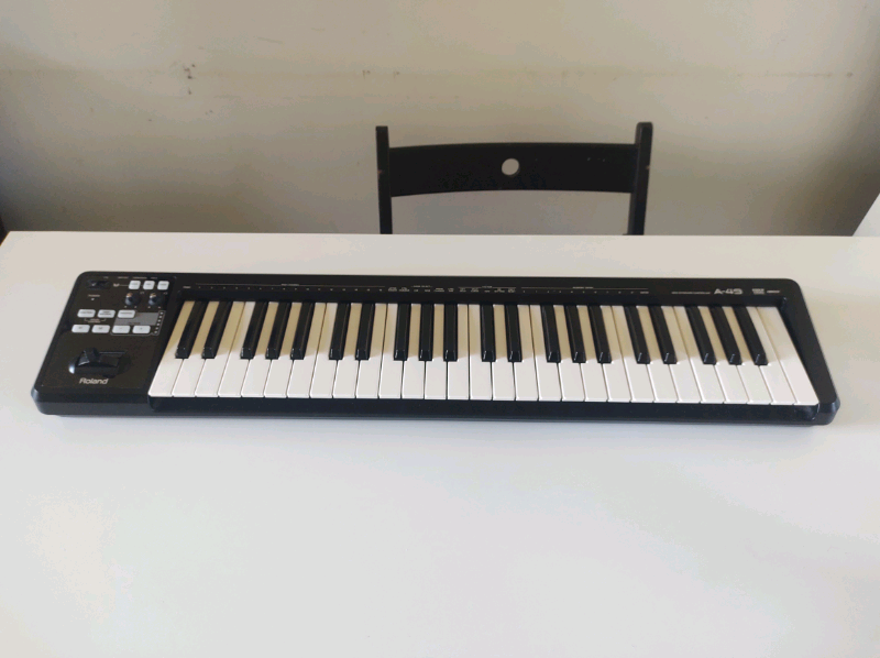 Roland A49 MIDI Keyboard Controller in Mile End, London Gumtree