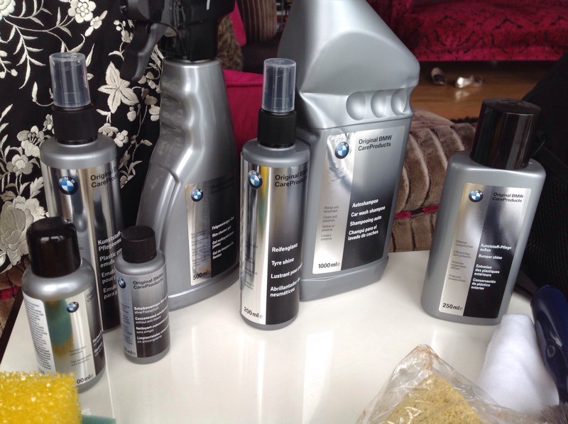 BMW owners professional car cleaning kit and laptop bag complete