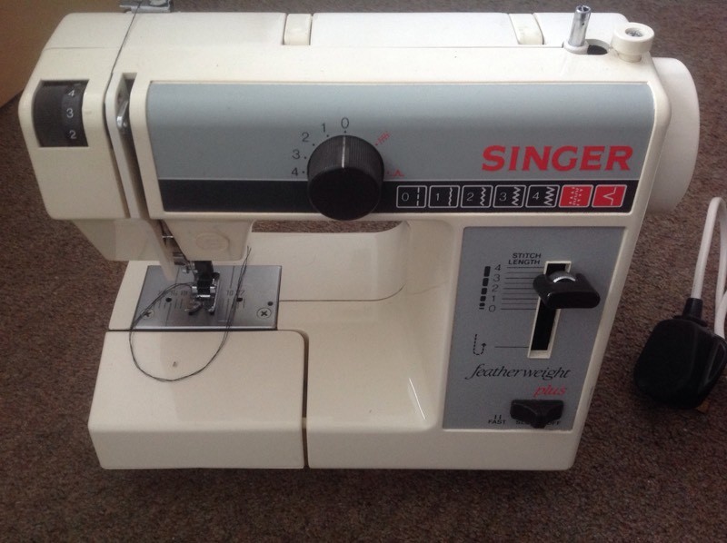 Singer featherweight plus sewing machine in Murrayfield, Edinburgh