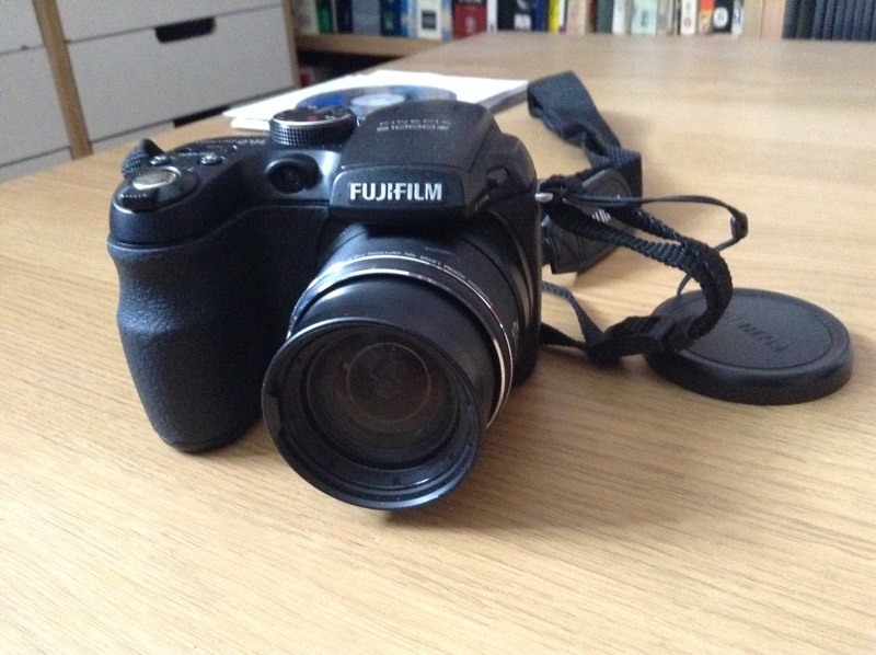FujiFilm FinePix S1000fd Digital Camera | in Clapham, London | Gumtree