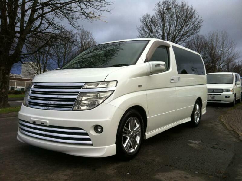 Nissan elgrand 2003