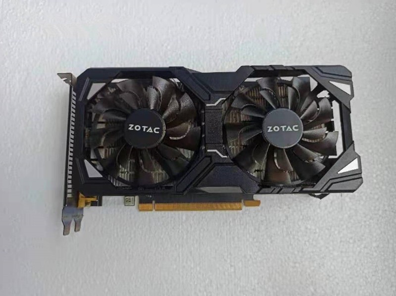 GTX1060 6GB　ZOTAC Amazon.com: ZOTAC GeForce GTX 1060 AMP Edition, ZT-P10600B