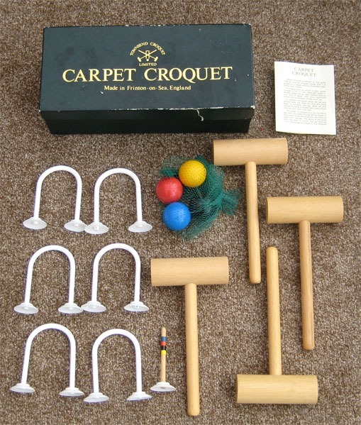TOWNSEND CARPET INDOOR CROQUET SET complete in box £4 in Norwich