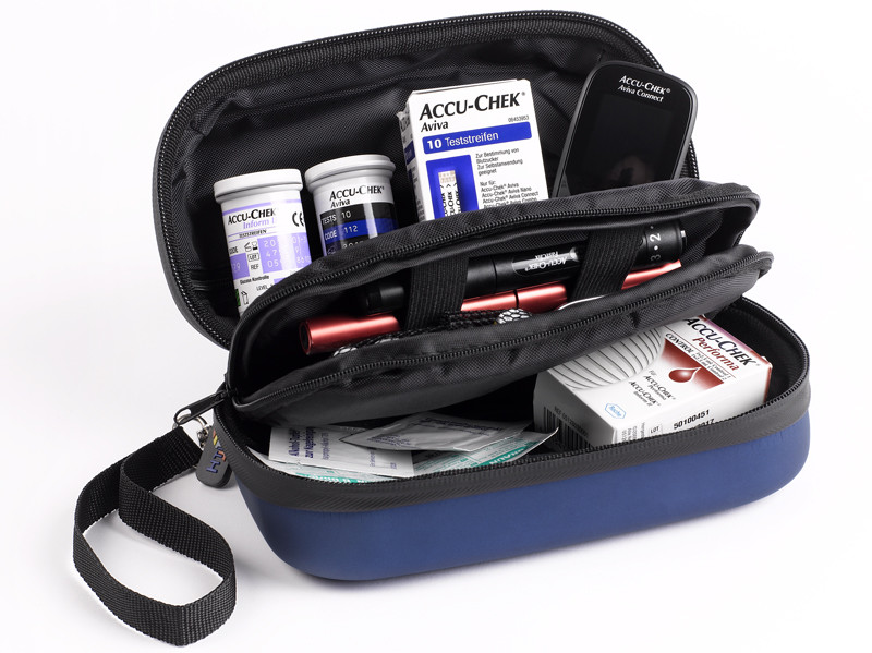 DIABETIKERTASCHE mit 2 Kühlelementen Tasche für Diabetiker wasserabweisend blau