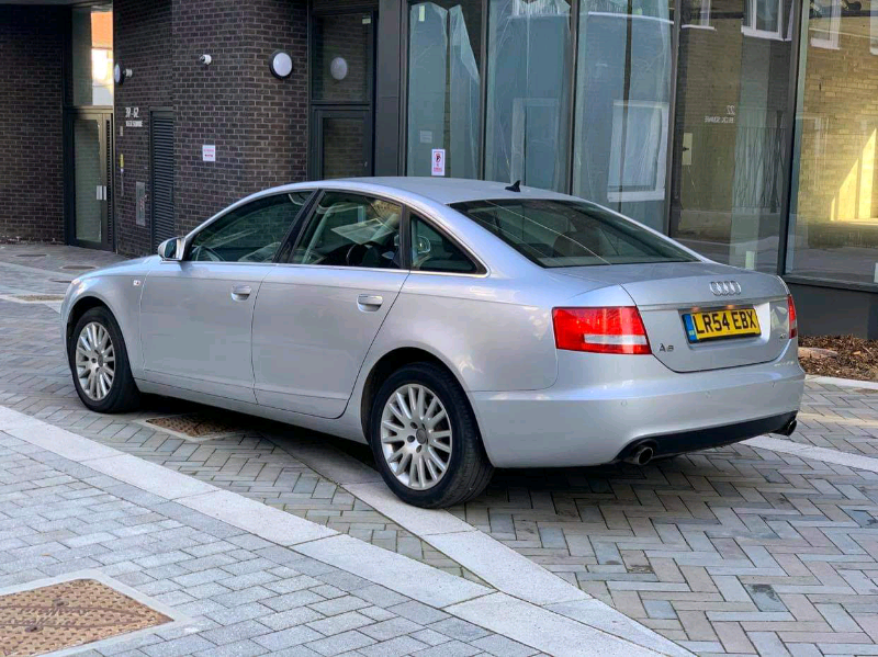 Audi a6 v8