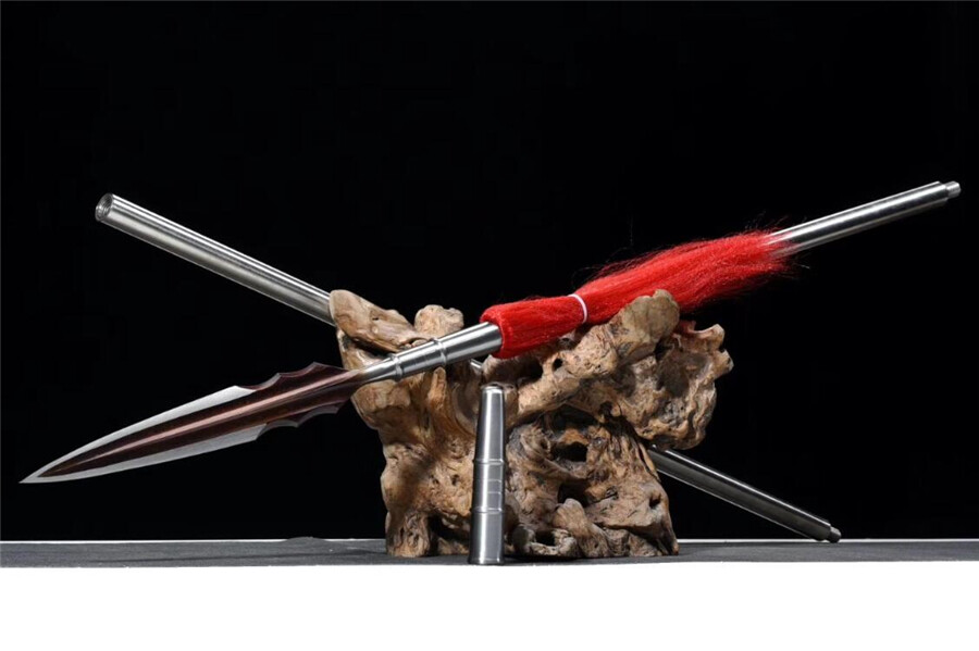 High Quality Hunting Battle Spear Dagger Very Sharpen 608Pattern Steel