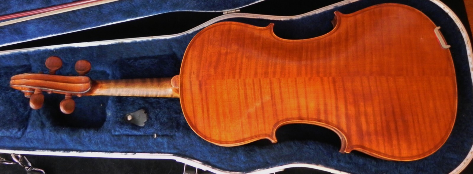 French 4/4 Vuillaume a Paris rue Croix-des-Petits-Champs 46 Violin