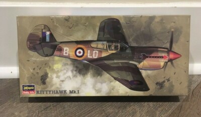 Vintage Hasegawa KITTYHAWK Mk.1  Model Kit #02509 1:72 Scale (1992)