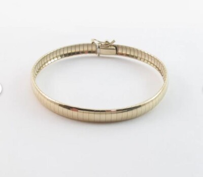 14k Yellow Gold 7'' Fashion Classic Domed Omega 6mm 11 grams Chain/Bracelet-OMD6