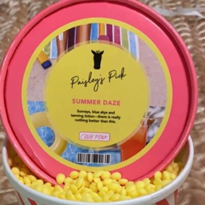 Pink Zebra wax Sprinkles - Try a few scents from over 150 before you decide !