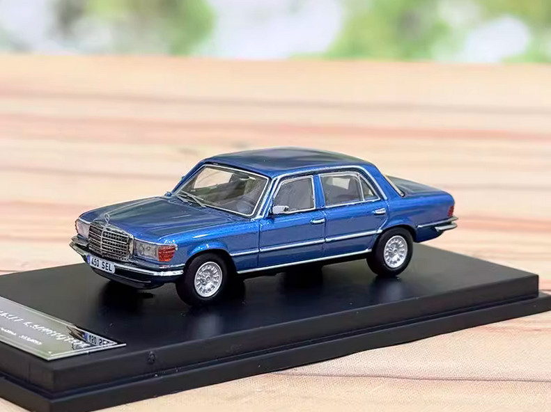 1:64 Alloy diecast car model Mercedes-Benz 450SEL 6.9 W116