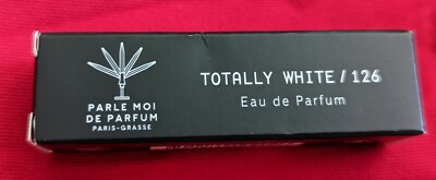 NIB Parle Moi De Parfum Totally White 126 EdP 2ml Deluxe Travel Sample Spray