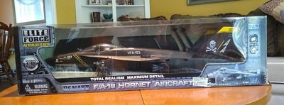 Elite Force BBI 1:18 F/A-18C Hornet ''Jolly Rogers''