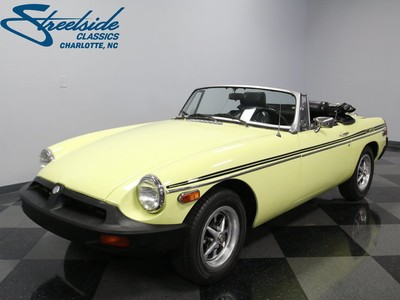 1.8L I-4, 4SPD TRANS, RUNS & DRIVES WELL, FUN & AFFORDABLE, WARM WEATHER CRUISR! 1.8L I-4, 4SPD TRANS, RUNS & DRIVES WELL, FUN & AFFORDABLE, WARM WEATHER CRUISR!