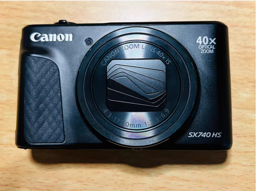 Canon PowerShot SX740 HS Zoom Lens 40x 20.30MP Black Compact