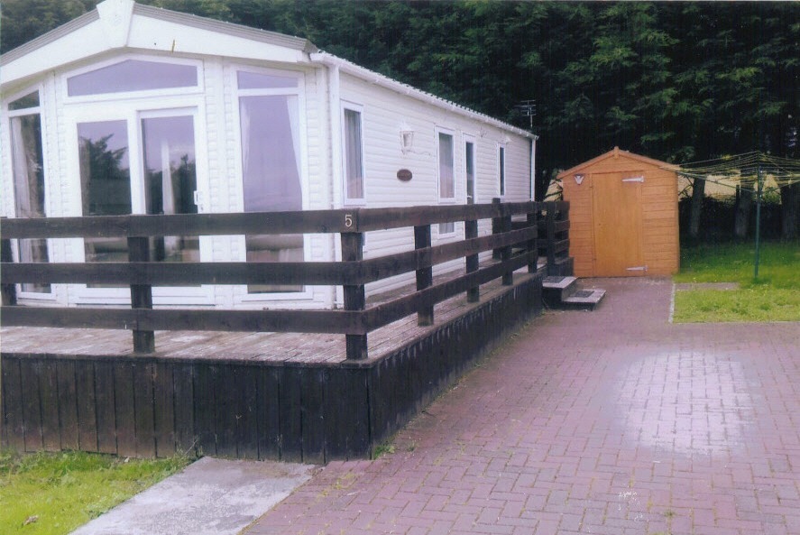 Beautiful Pemberton Abingdon Static Caravan For Sale, Set In Royal