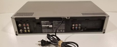 Sony SLV-D300P DVD & VCR Combo Player Works Perfectly