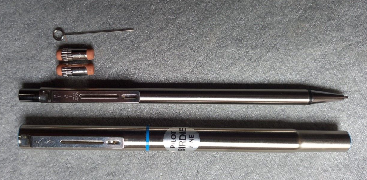 【新作】 Fontaine Birdie Pilot Birdie Super-Mini Fountain Pen - Steel Finish, Fine