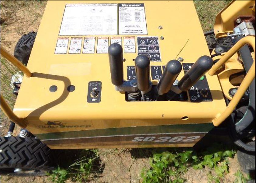 2016 VERMEER SC362 Stump Grinder only 192hrs