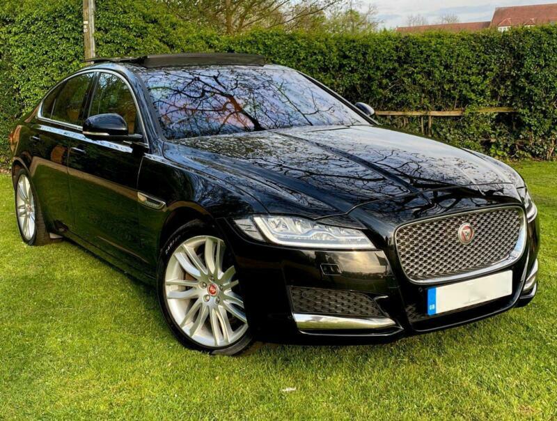 2016 66 JAGUAR XF 2.0d i4 180 Portfolio TouchPro Black SemiAuto