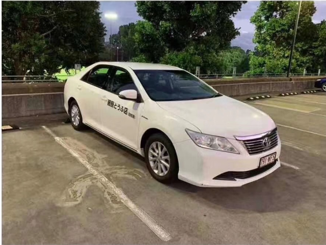 Toyota aurion 2013