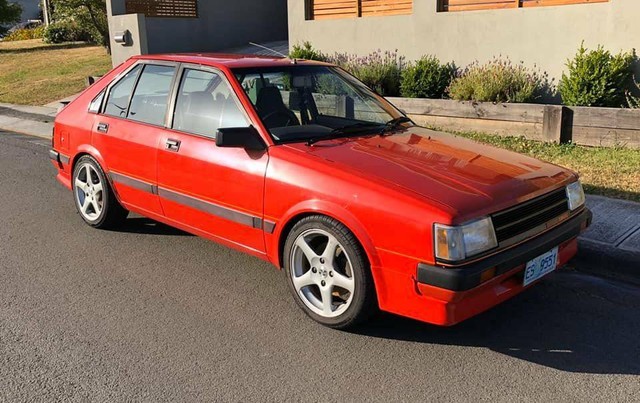 Nissan pulsar n12