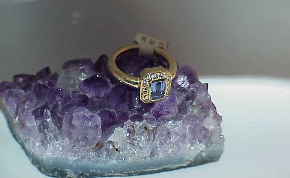 14K  .95ct Tanzanite .32ct Diamond Square Top Ring Yellow Gold Size 7 New Tag