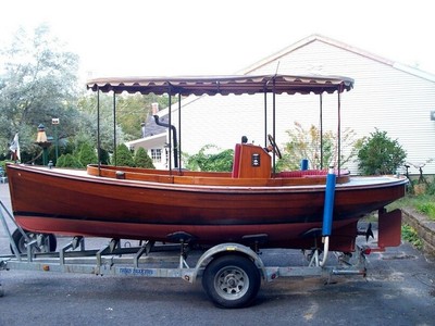 1983 John Crosby Yacht's 19' Wooden Launch