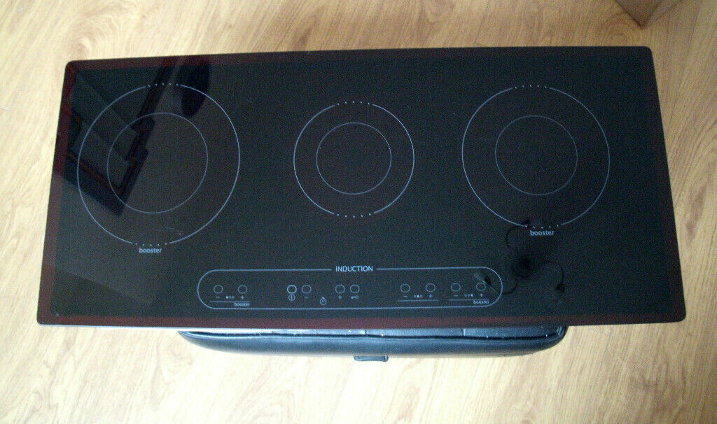 3 Ring Ceramic Glass Induction Hob 77cm x 35cm in Shildon, County