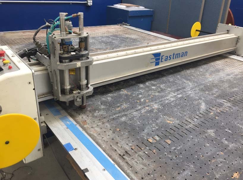 Eastman M9000 , Cutting machine, Eastman cutting table