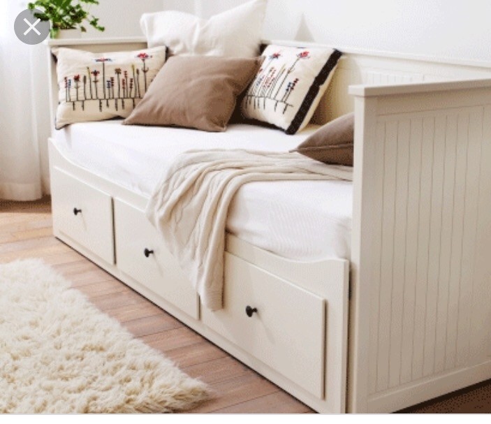Ikea Hemnes Daybed Day Bed Single to double bed £150 in Liverpool