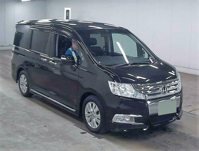 Honda step wagon spada