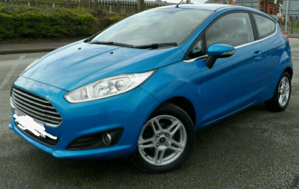PRICE DROP!!For sale Ford Fiesta Zetec 1.25 candy blue in Ipswich