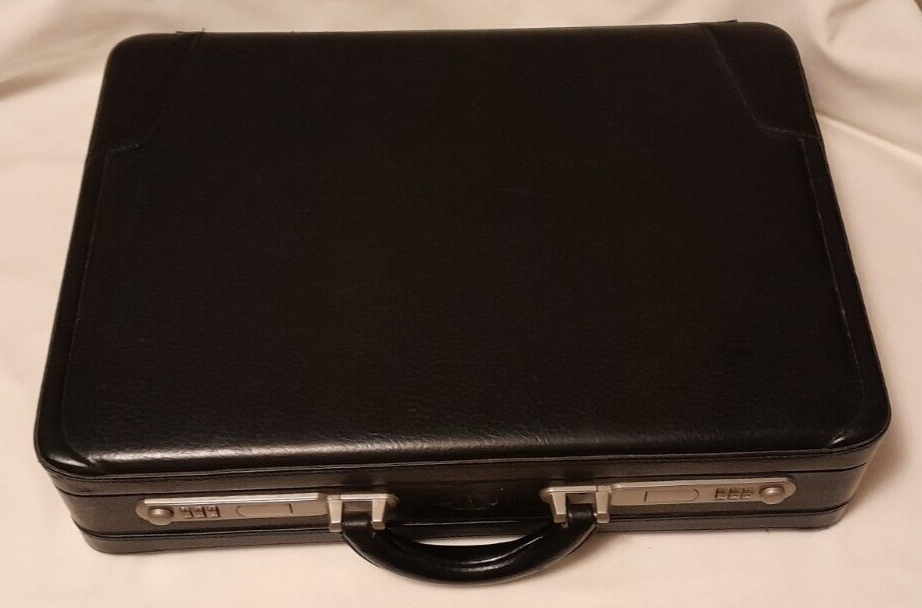 Vintage Avenues America Black Leather Briefcase Attache Expa