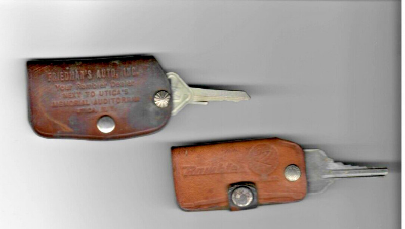 Vintage Leather  Rambler Inc Car Auto Key Fob Keeper Ring, Elmira & Utica NY