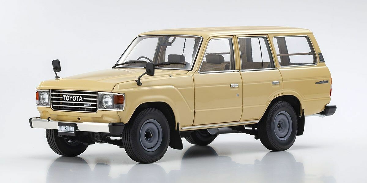 【kyosho】Toyota 『LAND CRUISER』1:18 レア 1/18 Toyota 1980 Land Cruiser 60 (Beige) Die-cast Model Car
