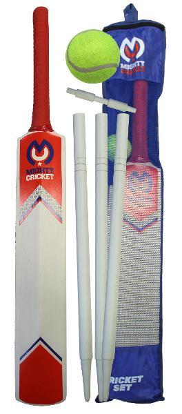 Might Sports Fun Cricket Set In Nylon Bag Size 6 Wooden Family
