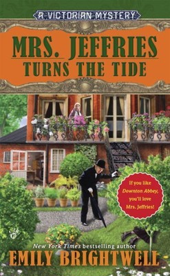 Mrs. Jeffries Turns the Tide, Paperback by Brightwell, Emily, Like New Used, ...