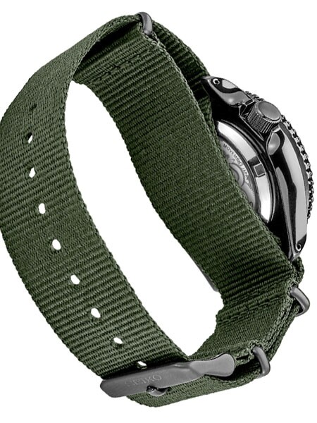 Pre-owned Seiko Srpd91p9 5 Sport Black Ion / Green Nylon Strap (fedex 2 Day Ship)