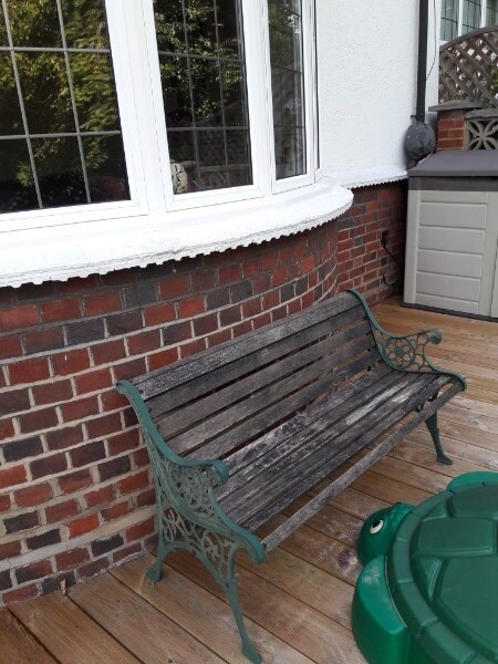 A Great Quality Cast Iron End Garden Bench No Rot Needs A Coat Of