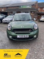 MINI Countryman COOPER SD-AUTOMATIC-VERY SOUGHT AFTER VEHICLE IN GUN GREEN-GOOD