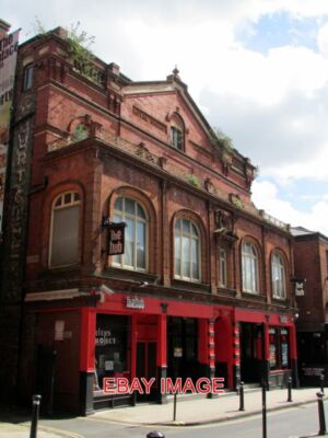 PHOTO  WIGAN FORMER ROYAL COURT THEATRE 50 KING STREET WIGAN. DESIGNED BY R T JO
