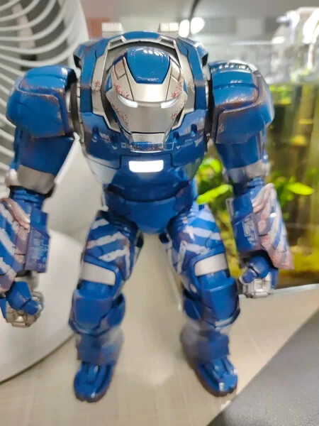 Comicave CS Iron Man MK38 Igor Metal Action Figure 1/12 Light
