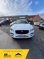 Jaguar F-Pace PRESTIGE AWD-Parking Camera-Sat Navigation-Heated Seats-Very Low M