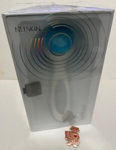 NU SKIN Lumi Spa New/Unopened genLOC body popular item Japan