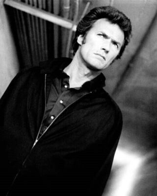 Clint Eastwood in casual zip jacket as Harry Callaghan The Enforcer 24x36 poster