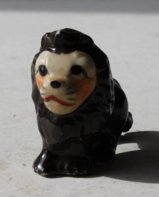 Lion Figurine Ceramic Porcelain Hand Painted Made in Japan Cartoon Comic Style -