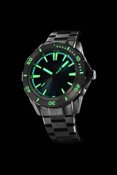 Pre-owned Zelos Swordfish 40mm Titanium Desert Sand 200m Diver Watch-dealer & Warranty