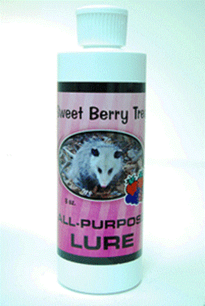 8 OUNCE BOTTLE SWEET BERRY TREAT TRAP RACCOON SKUNK POSSUM WOODCHUCK RAT MICE
